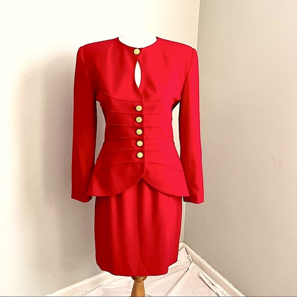 Mary McFadden Jackets & Blazers - Vintage Mary McFadden Suit
